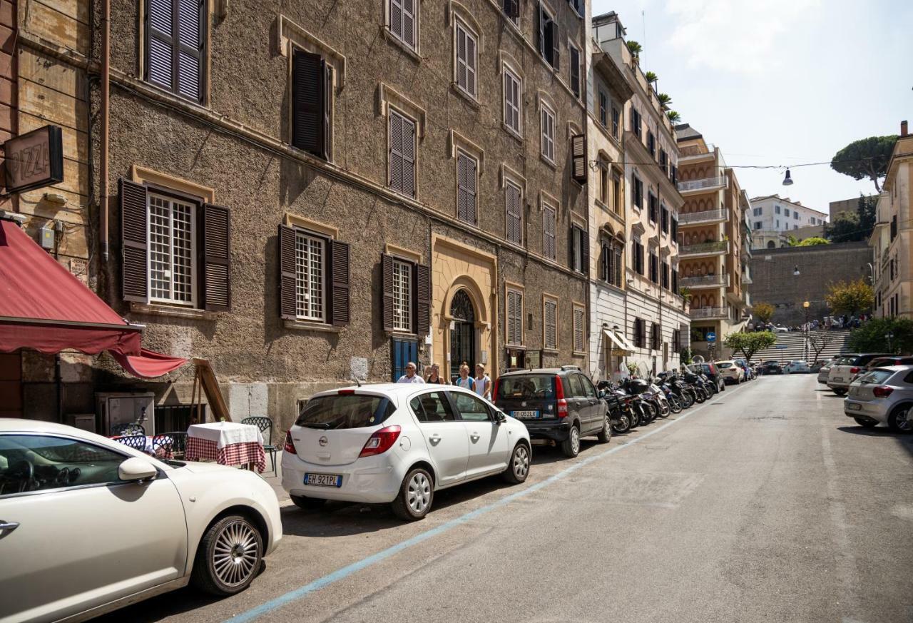 Museum - Finestra Sui Musei Vaticani Alojamento de Acomodação e Pequeno-almoço